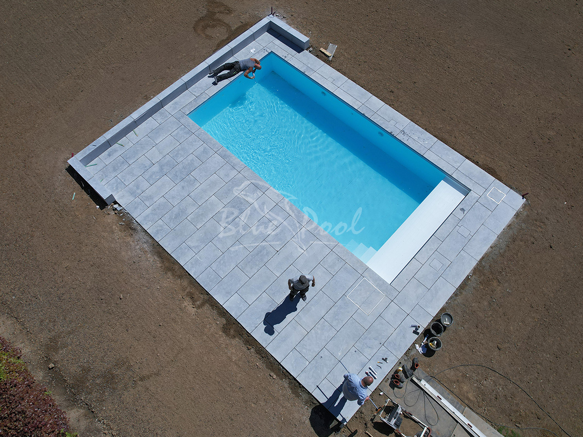 Piscine coque PE